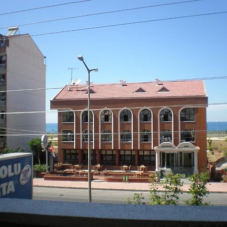 Uzunkum Hotel Trabzon Esterno foto