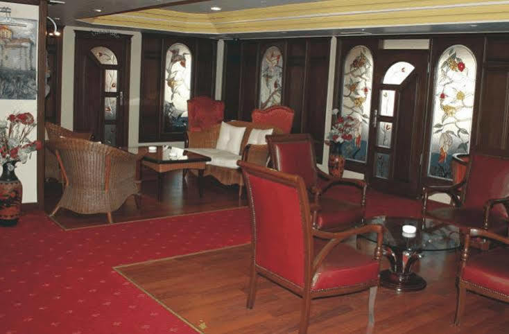 Uzunkum Hotel Trabzon Esterno foto